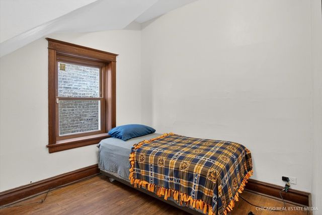 1011 N Menard Avenue, Chicago, IL 60651