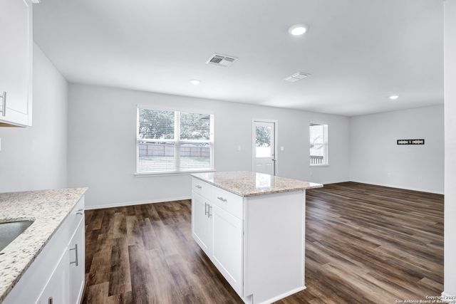 7359 YUCCA PLACE, San Antonio, TX 78253