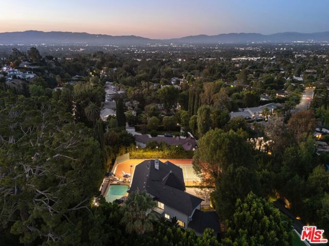 19540 Wells Drive, Los Angeles, CA 91356