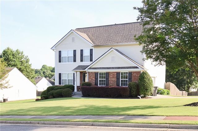 1228 Pine Acre Drive, Sugar Hill, GA 30518