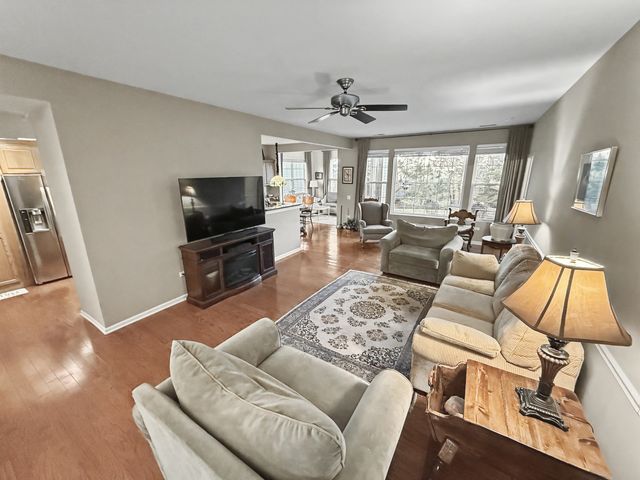 11480 Windsor Drive, Huntley, IL 60142