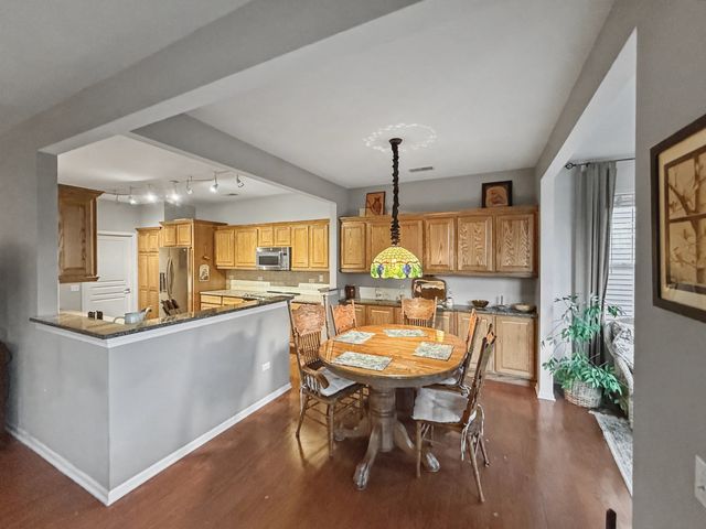 11480 Windsor Drive, Huntley, IL 60142