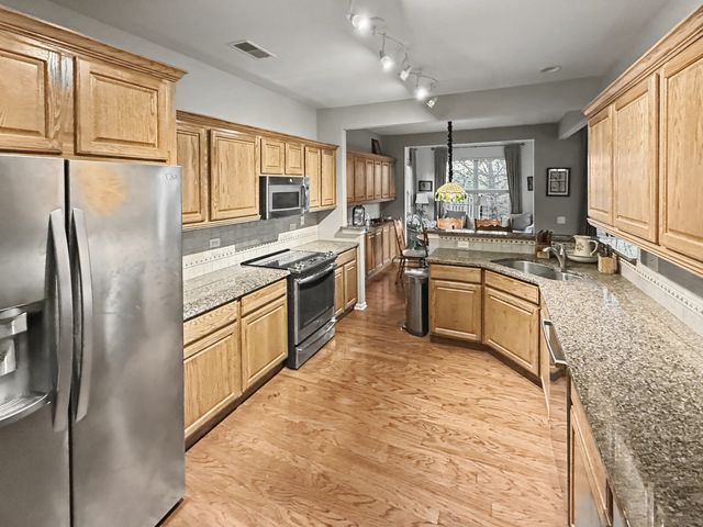 11480 Windsor Drive, Huntley, IL 60142