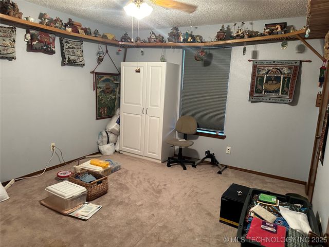 1707 Beaver, Muskogee, OK 74403