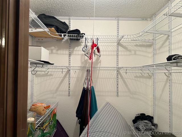 1707 Beaver, Muskogee, OK 74403