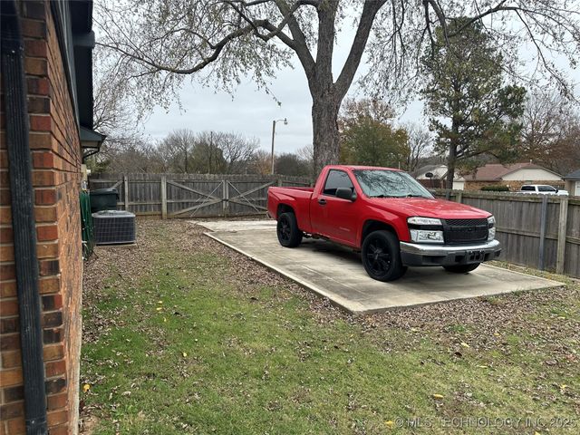 1707 Beaver, Muskogee, OK 74403