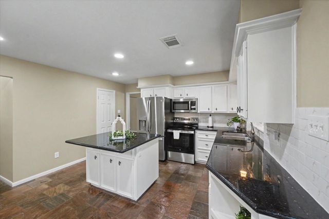 3110 Clyburn Court, Missouri City, TX 77459