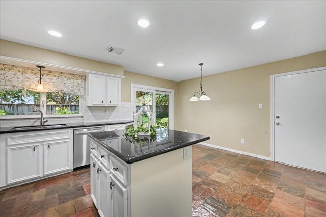 3110 Clyburn Court, Missouri City, TX 77459