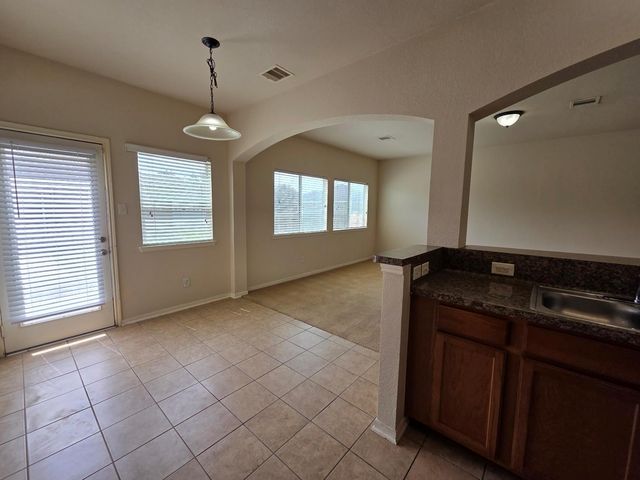 11805 Princess Garden Way, Houston, TX 77047