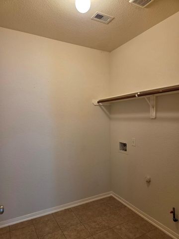 11805 Princess Garden Way, Houston, TX 77047
