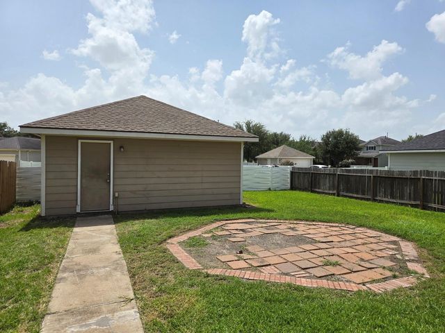 11805 Princess Garden Way, Houston, TX 77047