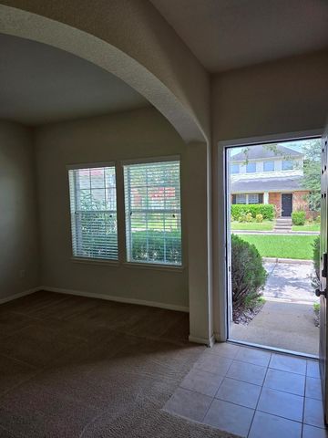 11805 Princess Garden Way, Houston, TX 77047