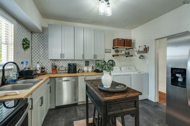 1113 TAYLOR STREET, Wichita Falls, TX 76309