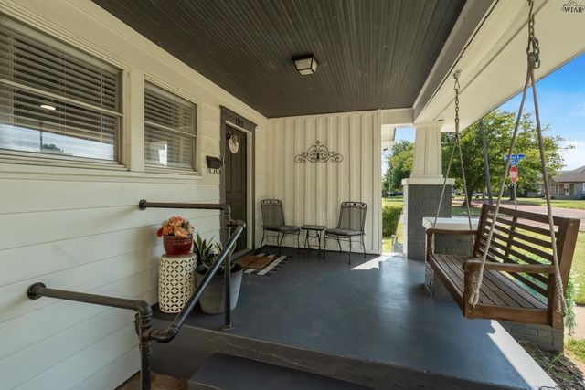 1113 TAYLOR STREET, Wichita Falls, TX 76309