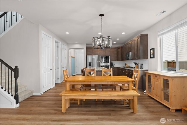 17723 127th Avenue Ct E, Puyallup, WA 98374