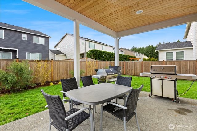 17723 127th Avenue Ct E, Puyallup, WA 98374