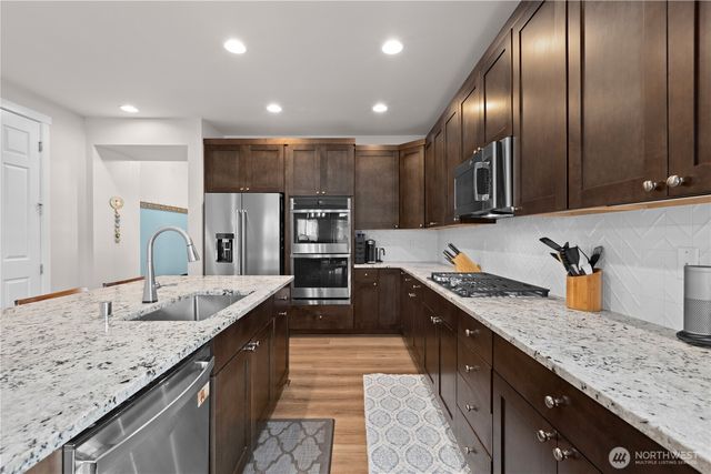 17723 127th Avenue Ct E, Puyallup, WA 98374