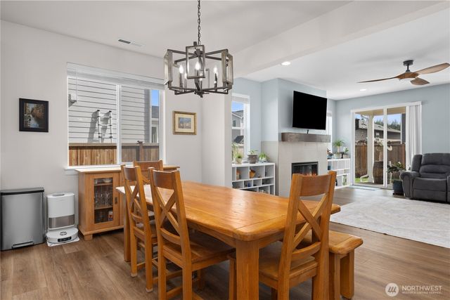 17723 127th Avenue Ct E, Puyallup, WA 98374