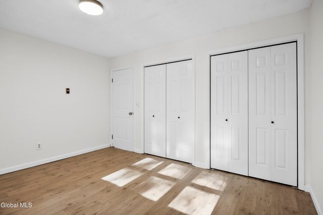 40 Pheasant Court, Saratoga Springs, NY 12866