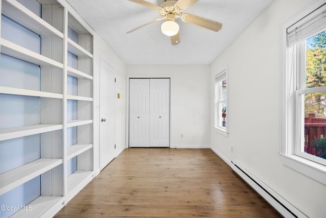 40 Pheasant Court, Saratoga Springs, NY 12866