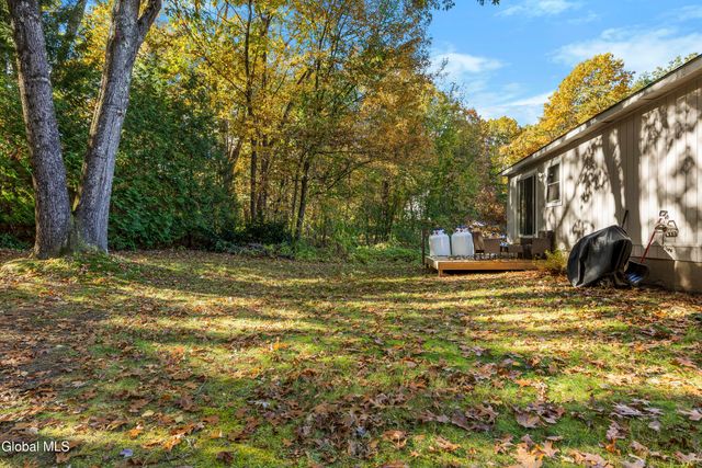 40 Pheasant Court, Saratoga Springs, NY 12866