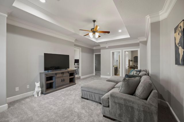 116 Waterstone Drive, Montgomery, TX 77356