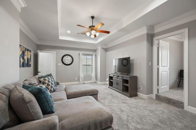 116 Waterstone Drive, Montgomery, TX 77356