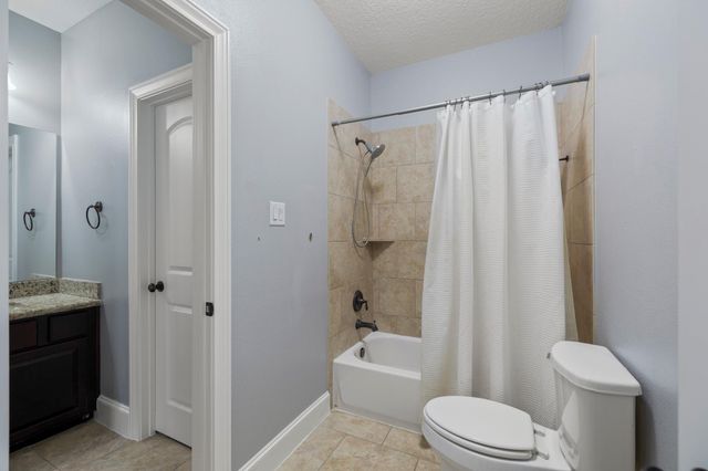 116 Waterstone Drive, Montgomery, TX 77356