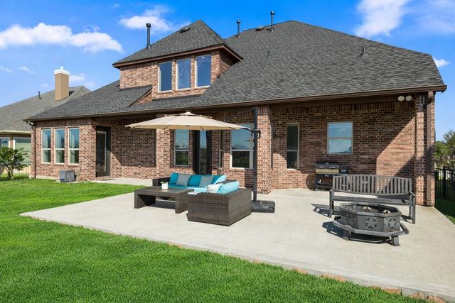 116 Waterstone Drive, Montgomery, TX 77356