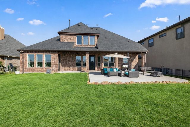 116 Waterstone Drive, Montgomery, TX 77356