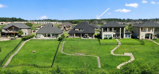 116 Waterstone Drive, Montgomery, TX 77356