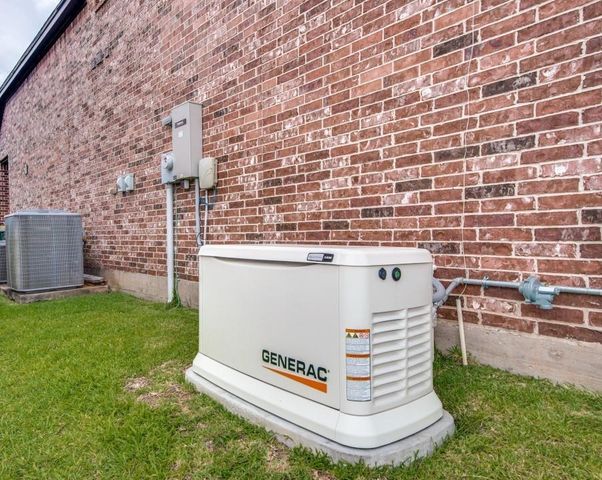 116 Waterstone Drive, Montgomery, TX 77356