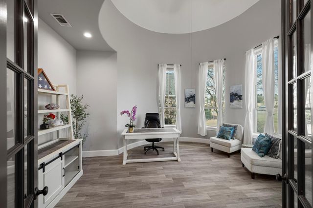 116 Waterstone Drive, Montgomery, TX 77356