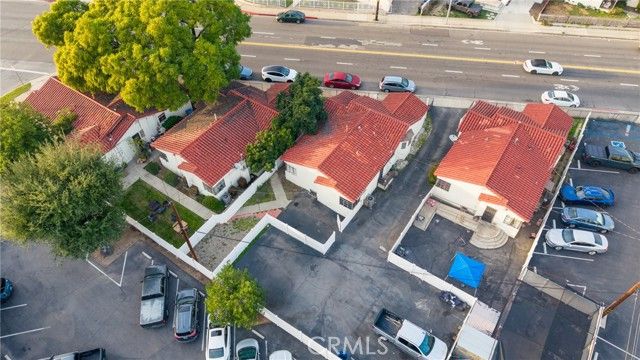 176 W Orange Grove, Pomona, CA 91768