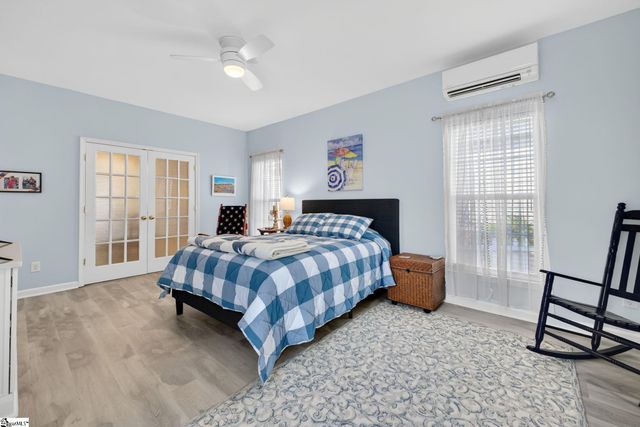 15 Meadow Rose Drive, Travelers Rest, SC 29690