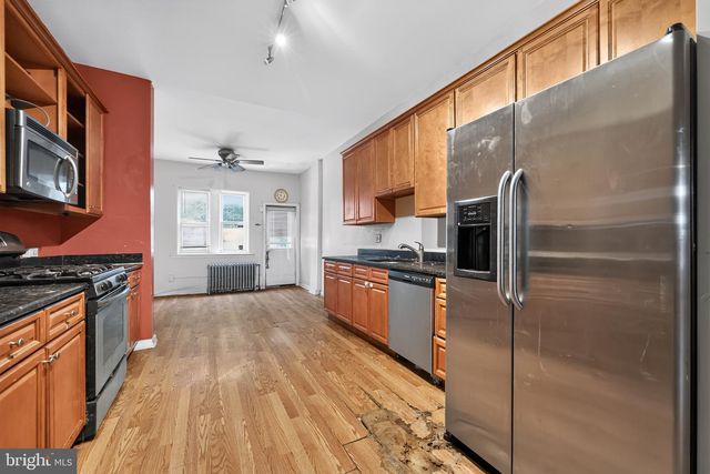2019 MIFFLIN ST, Philadelphia, PA 19145