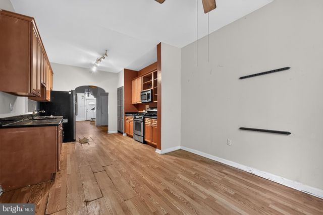 2019 MIFFLIN ST, Philadelphia, PA 19145
