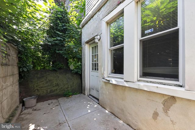 2019 MIFFLIN ST, Philadelphia, PA 19145