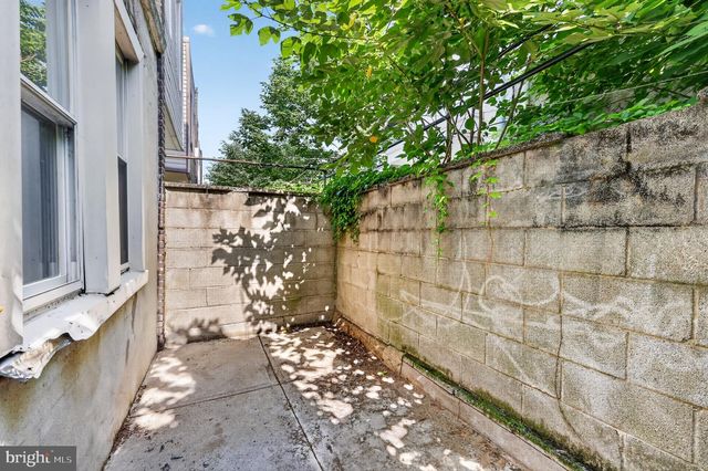 2019 MIFFLIN ST, Philadelphia, PA 19145