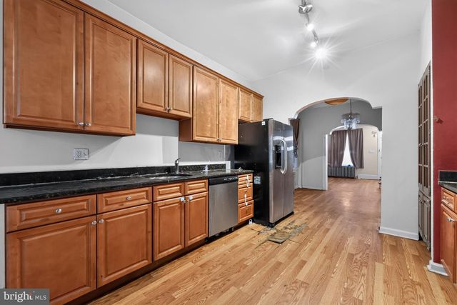 2019 MIFFLIN ST, Philadelphia, PA 19145
