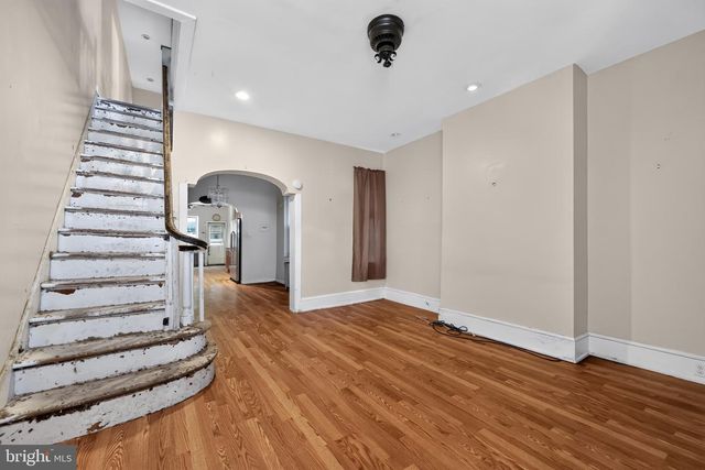 2019 MIFFLIN ST, Philadelphia, PA 19145