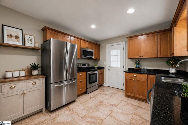 219 Barry Drive, Greer, SC 29650