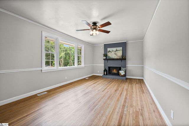 219 Barry Drive, Greer, SC 29650
