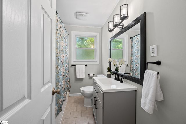 219 Barry Drive, Greer, SC 29650