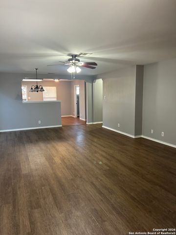 104 Michelle Ln, Boerne, TX 78006