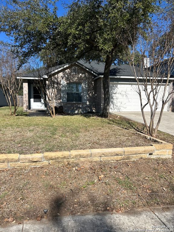 104 Michelle Ln, Boerne, TX 78006