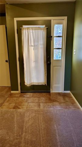 13500 Pioneer Road, Bonner Springs, KS 66012