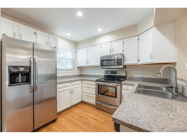 1811 S Quebec Way 3, Denver, CO 80231