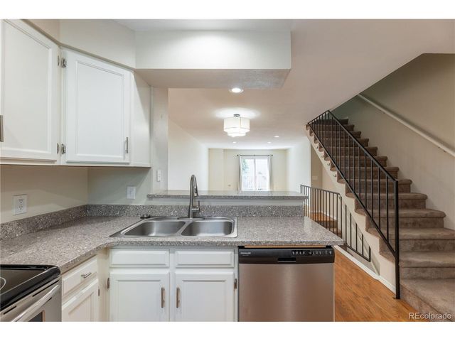 1811 S Quebec Way 3, Denver, CO 80231