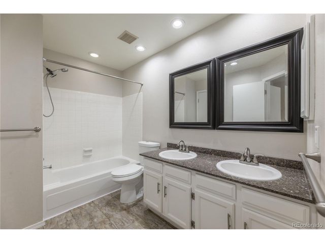 1811 S Quebec Way 3, Denver, CO 80231
